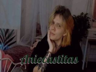 Aniecastitas