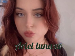 Ariel_lunaxo