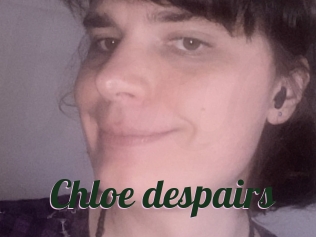 Chloe_despairs