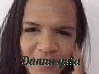 Danna_gata