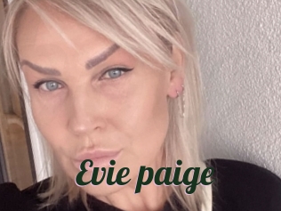 Evie_paige