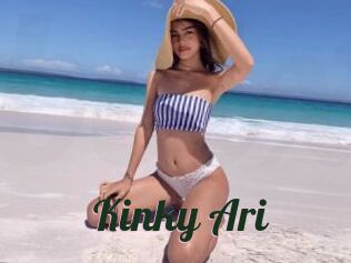 Kinky_Ari