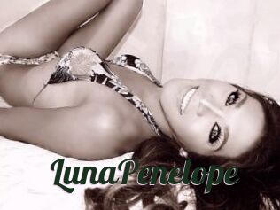 LunaPenelope