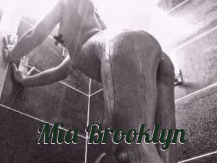 Mia_Brooklyn