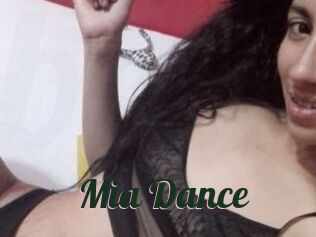 Mia_Dance