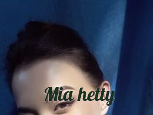 Mia_hetty