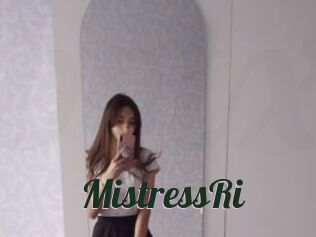 MistressRi