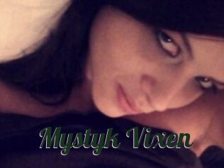 Mystyk_Vixen