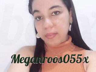 Meganroos055x