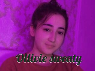 Ollivie_sweaty