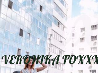 VERONIKA_FOXXX